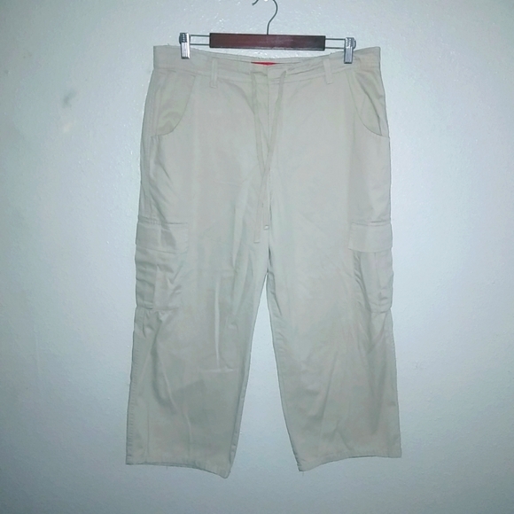 Gloria Vanderbilt Pants & Jumpsuits Gloria Vanderbilt 6 Cargo Light